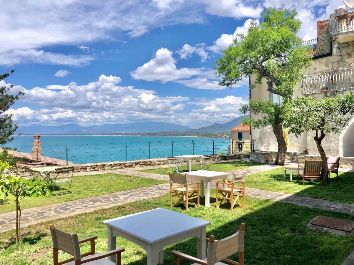 Borgo Dei Saraceni - Suites & Apartments Agropoli Bagian luar foto