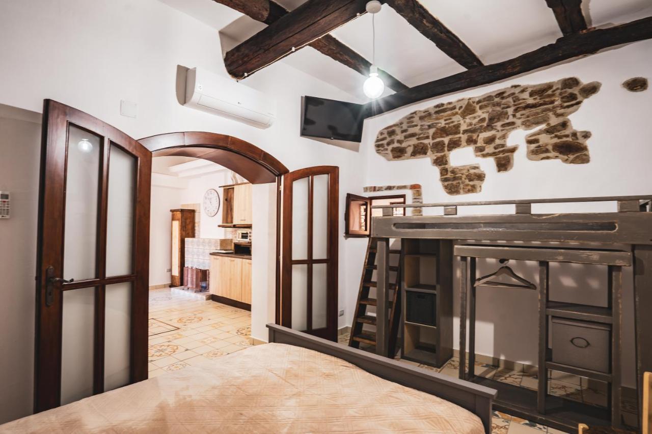 Borgo Dei Saraceni - Suites & Apartments Agropoli Bagian luar foto